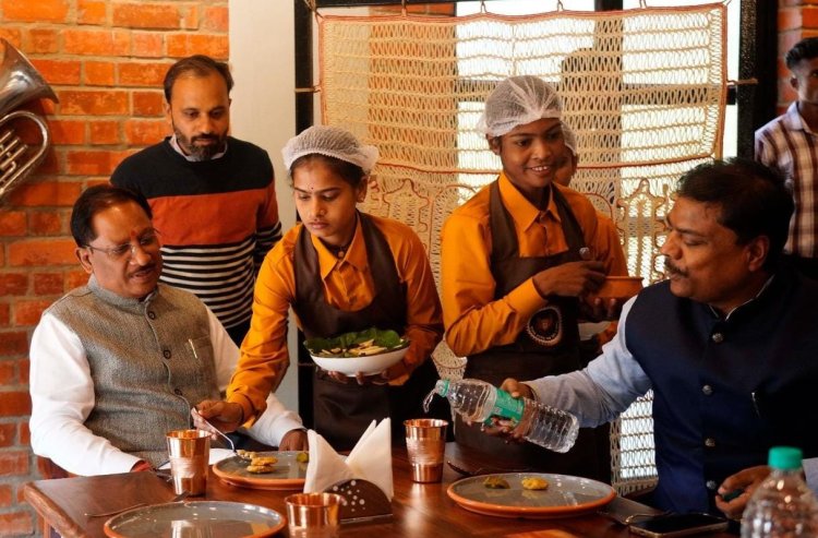 मुख्यमंत्री श्री विष्णु देव साय ने 'पंडुम कैफे' का किया शुभारंभ